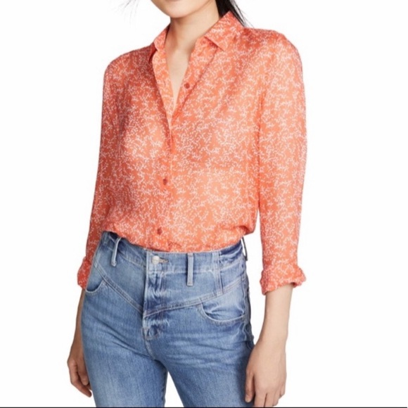 Equipment Essential Silk Blend Blouse Size XS - Picture 3 of 16